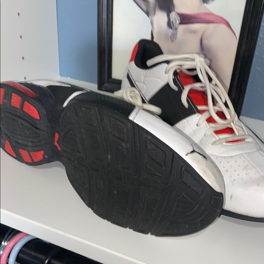 Puma White and Red Sneakers with Breathable Upper - Picture 4 of 8